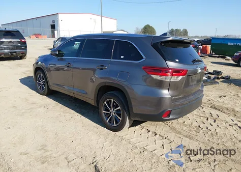 2018 Toyota Highlander Xle из США, поврежденный, VIN 5TDKZRFH1JS274063